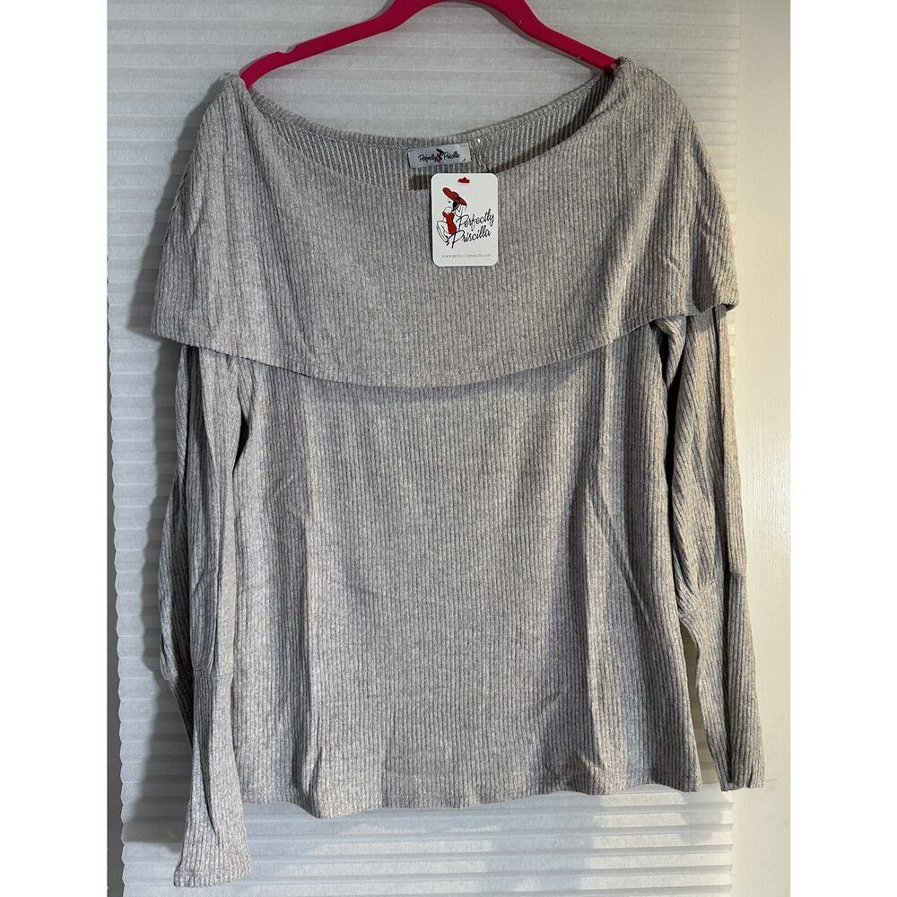 Perfectly Priscilla Boutique - Off The Shoulder Sweater Size - Medium - Gray